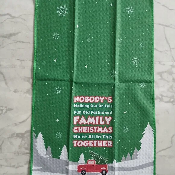 Christmas Vacation 2 pc Set Christmas Kitchen Towels - Picture 3 of 3